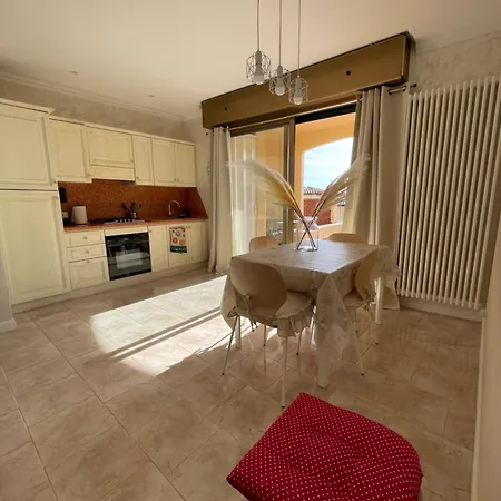 L'orizzonte 公寓 *