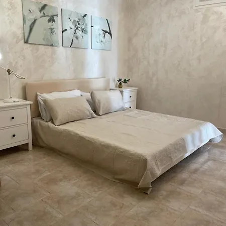 L'orizzonte Апартаменты *
